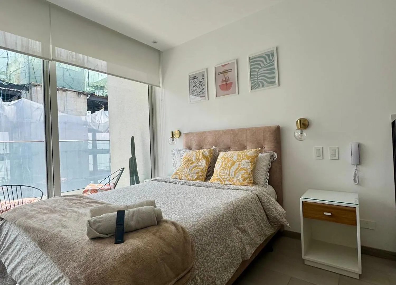 Estudio De Lujo En Exclusiva Locacion Quito Lägenhetshotell